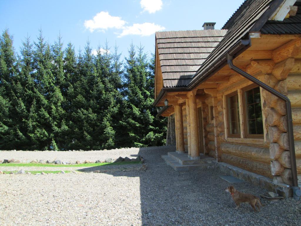 Noclegi Pod Malym Krolem Ustrzyki Dolne Extérieur photo